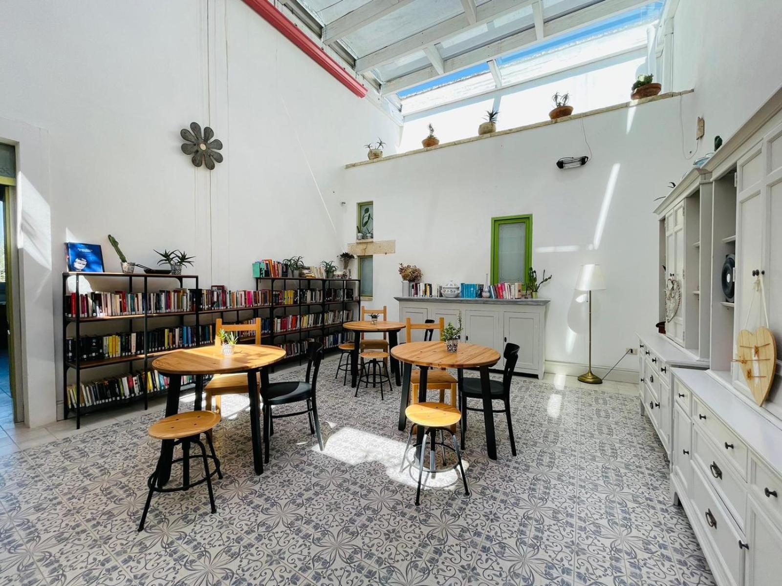 לינה וארוחת בוקר Zollino Palazzo Mandurino Luxury Relais מראה חיצוני תמונה