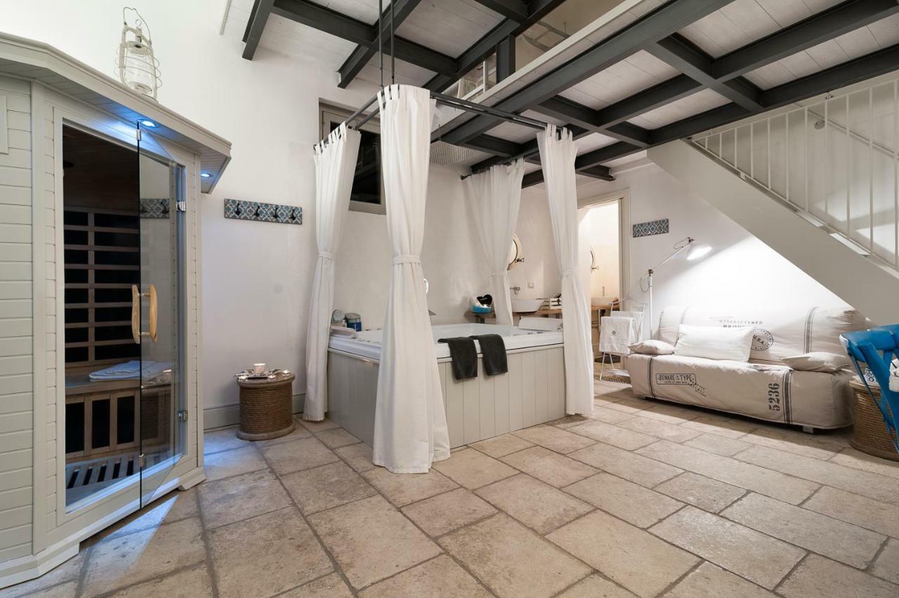 לינה וארוחת בוקר Zollino Palazzo Mandurino Luxury Relais מראה חיצוני תמונה